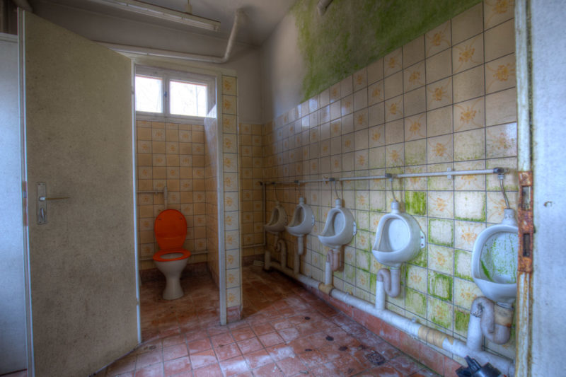 in einer alten verlassene Gaststätte im Vogtland