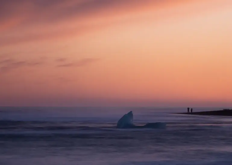 Diamond Beach zum Sonnenuntergang auf Island